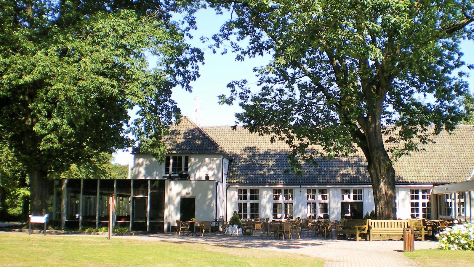 04-terras-hotel-mennorode-zonderpaal